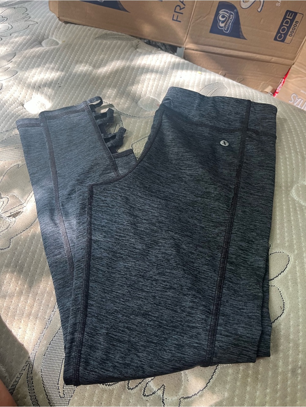 Xersion Women's Dark Gray Marled Leggings with Side Cutout Detail